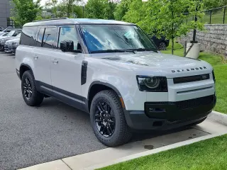 2026 Land Rover Defender 130