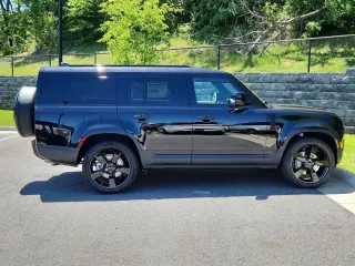 2026 Land Rover Defender 130