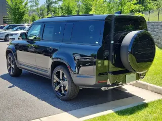 2026 Land Rover Defender 130