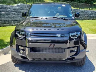 2026 Land Rover Defender 130