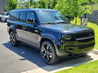 2026 Land Rover Defender 130