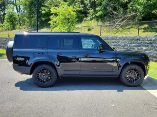 2026 Land Rover Defender 130