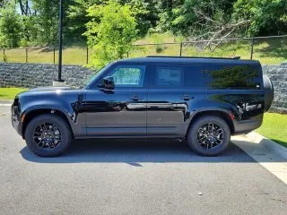 2026 Land Rover Defender 130