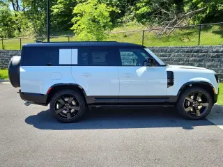 2026 Land Rover Defender 130