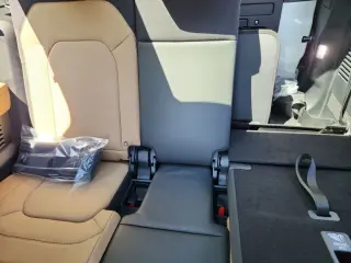2026 Land Rover Defender 130