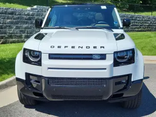2026 Land Rover Defender 130