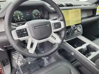 2026 Land Rover Defender 130