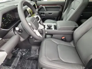 2026 Land Rover Defender 130