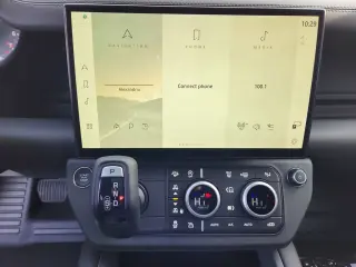 2026 Land Rover Defender 130