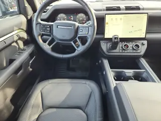 2026 Land Rover Defender 130