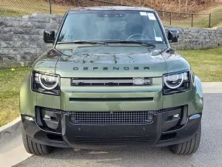 2026 Land Rover Defender 130