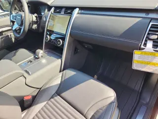 2026 Land Rover Discovery
