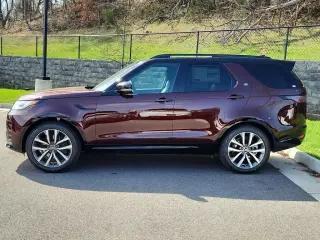 2026 Land Rover Discovery