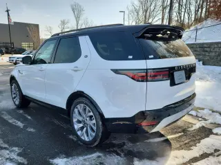 2026 Land Rover Discovery