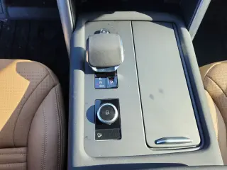 2026 Land Rover Discovery