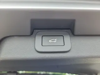 2026 Land Rover Discovery