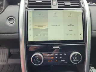 2026 Land Rover Discovery
