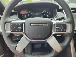 2026 Land Rover Discovery