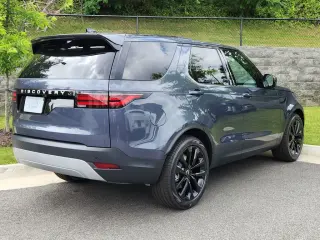2026 Land Rover Discovery