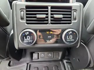 2026 Land Rover Discovery