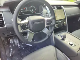 2026 Land Rover Discovery