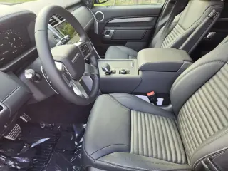 2026 Land Rover Discovery