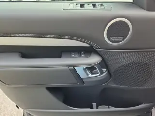 2026 Land Rover Discovery