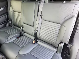 2026 Land Rover Discovery