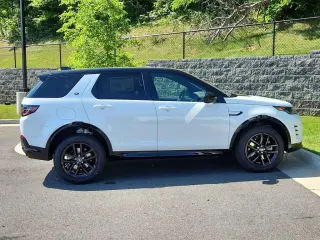 2026 Land Rover Discovery Sport Landmark