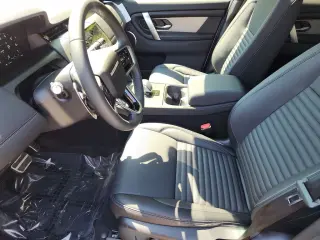 2026 Land Rover Discovery Sport Landmark