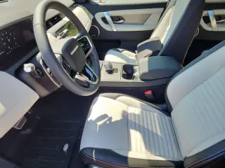 2026 Land Rover Discovery Sport Landmark
