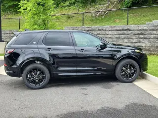 2026 Land Rover Discovery Sport Landmark
