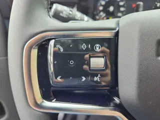 2026 Land Rover Discovery Sport Landmark