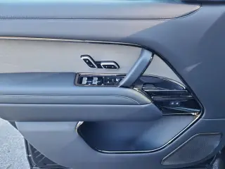 2026 Land Rover Range Rover