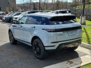 2026 Land Rover Range Rover Evoque