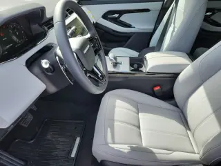 2026 Land Rover Range Rover Evoque