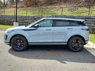 2026 Land Rover Range Rover Evoque