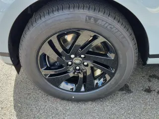 2026 Land Rover Range Rover Evoque