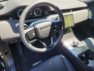 2026 Land Rover Range Rover Evoque Hoxton Edition