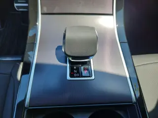 2026 Land Rover Range Rover Evoque Hoxton Edition