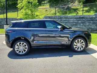 2026 Land Rover Range Rover Evoque Hoxton Edition
