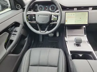 2026 Land Rover Range Rover Evoque Hoxton Edition