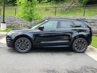 2026 Land Rover Range Rover Evoque Hoxton Edition