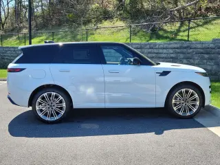 2026 Land Rover Range Rover Sport