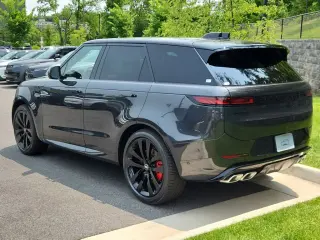 2025 Land Rover Range Rover Sport