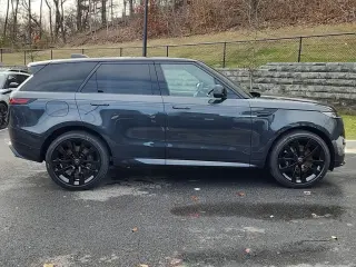2025 Land Rover Range Rover Sport