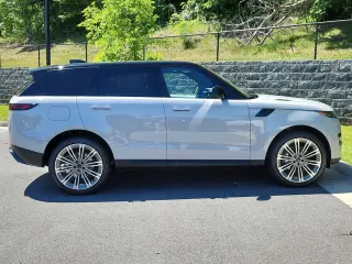 2026 Land Rover Range Rover Sport