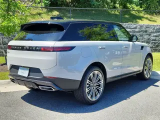 2026 Land Rover Range Rover Sport