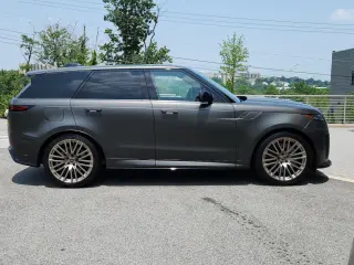2025 Land Rover Range Rover Sport