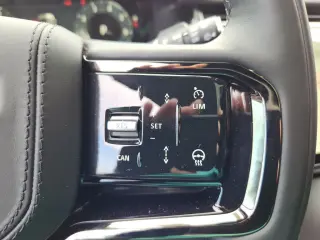 2026 Land Rover Range Rover Velar